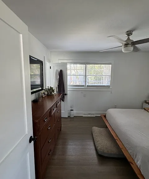 2417 Thaxton St — Photo 32