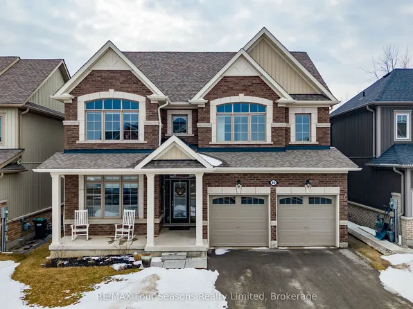40 Kirby Ave, Collingwood, ON L9Y 3W8