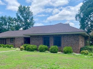 616 E Murphy Street, Wallace, NC 28466