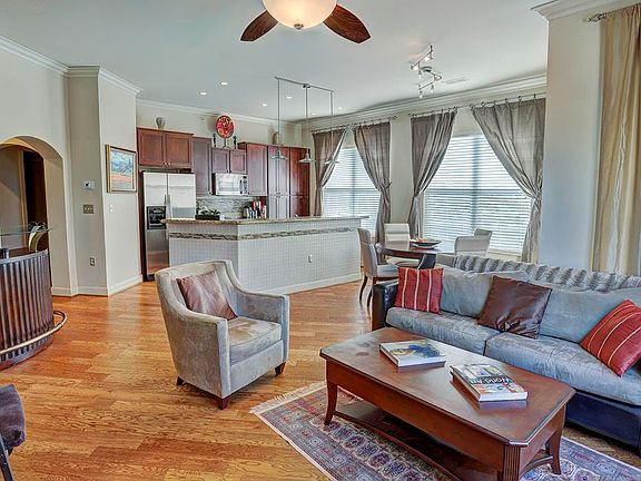 4th image of 1010 Rosine St APT 306
