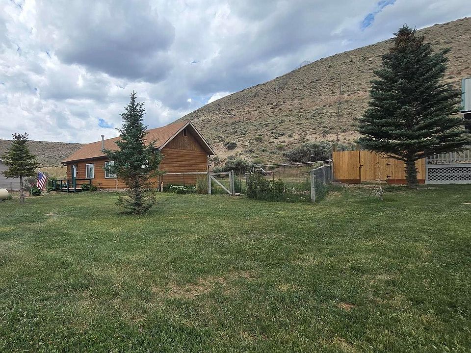 1st image of 302 Horse Creek Rd