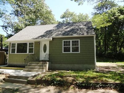 384 Patton Ave, Shirley, NY, 11967