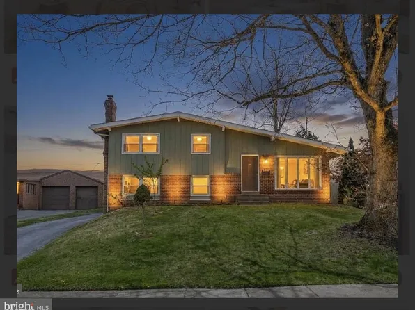 631 S Central Blvd, Broomall, PA 19008