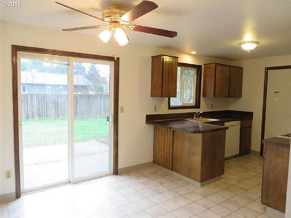 2nd image of 7317 NE 144th Ave