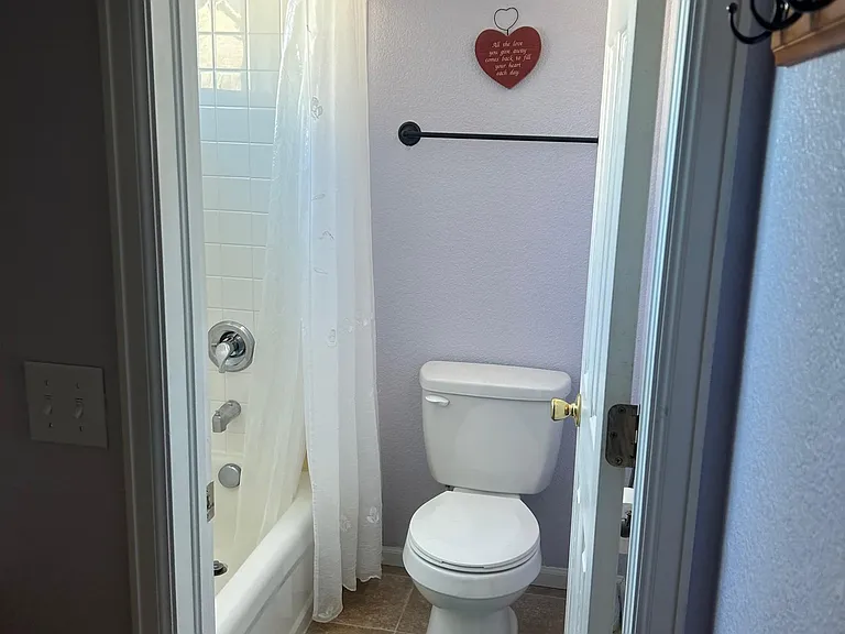 5507 Lost Meadow Trl — Photo 9