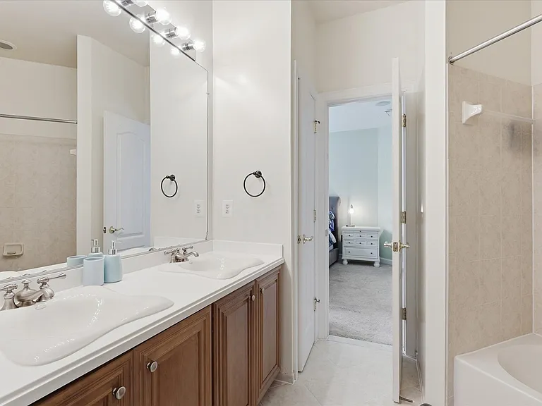 5081 Wolf Run Shoals Rd — Photo 20