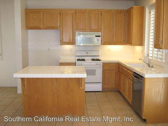 4th image of 26819 Grommon Way