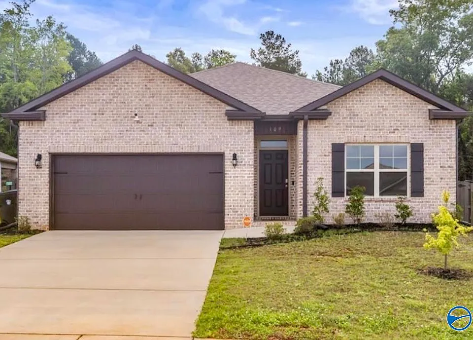 109 High Leaf Dr