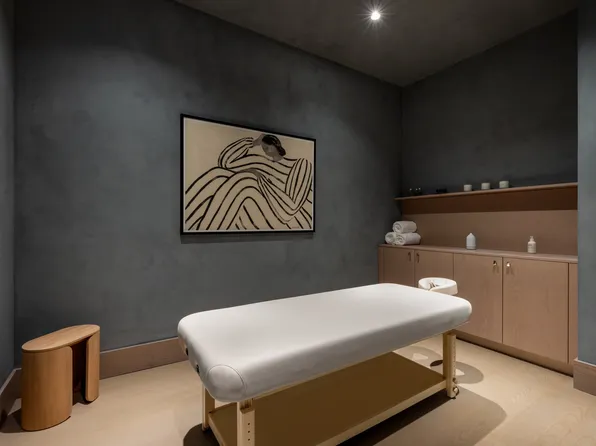 85 Worth Street image 16 of 23