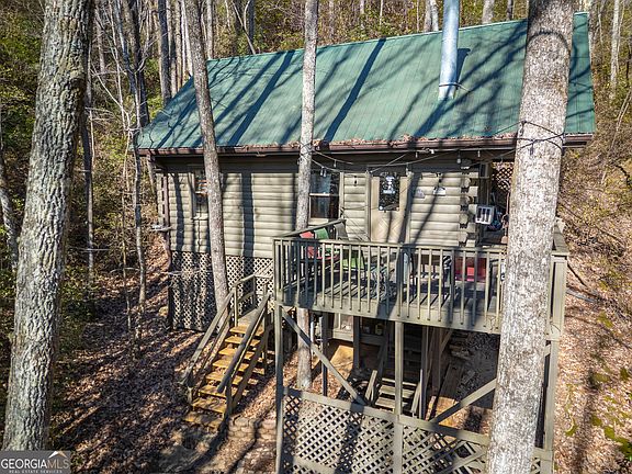 3rd image of 85 Squirrel Hollow Dr