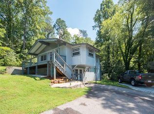 71 Holly Mountain Dr, Franklin, NC 28734
