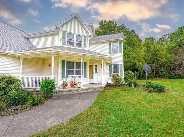 13207 Nutmeg Ridge Dr, Plymouth, IN 46563