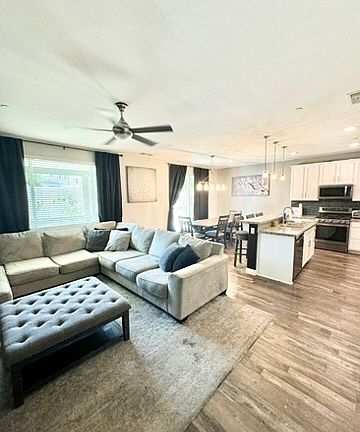 4th image of 17646 Perilla Dr