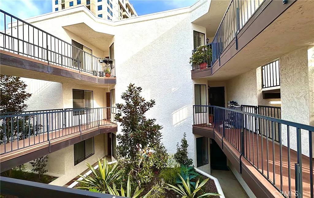 3525 Lebon Dr — Photo 4