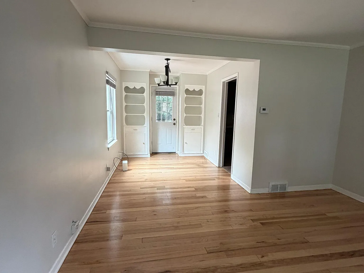 2 bed, 912 sqft, $1,695 — Photo 2