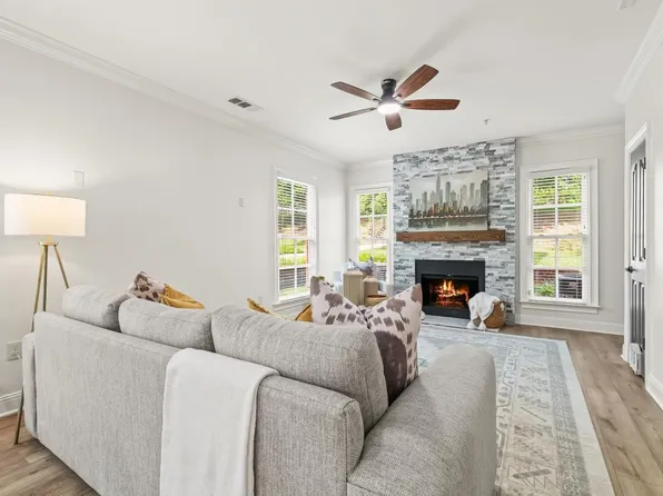 311 Grant Park Dr, Franklin, TN 37067