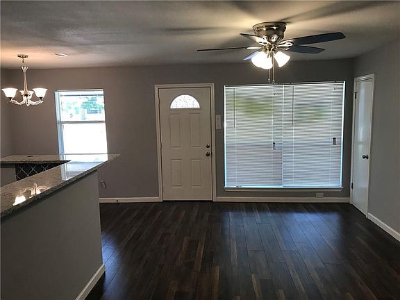 5th image of 2638 Hearthstone Dr