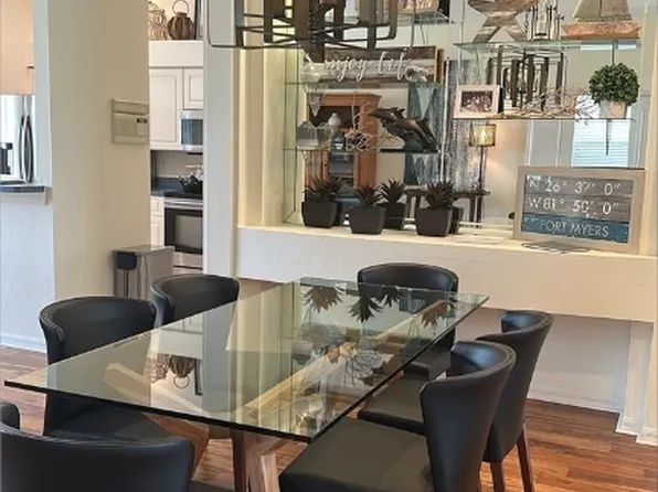 10356 White Palm Way, Fort Myers, FL 33966