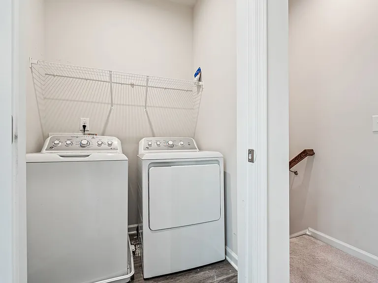 121 Callowhill Ln — Photo 20