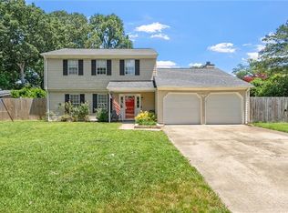 3404 Dickens Dr, Virginia Beach, VA 23452