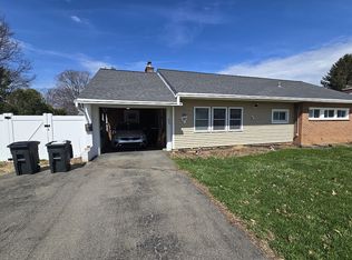 55 Stanley Ave, Landisville, PA