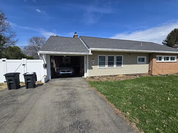 55 Stanley Ave, Landisville, PA 17538