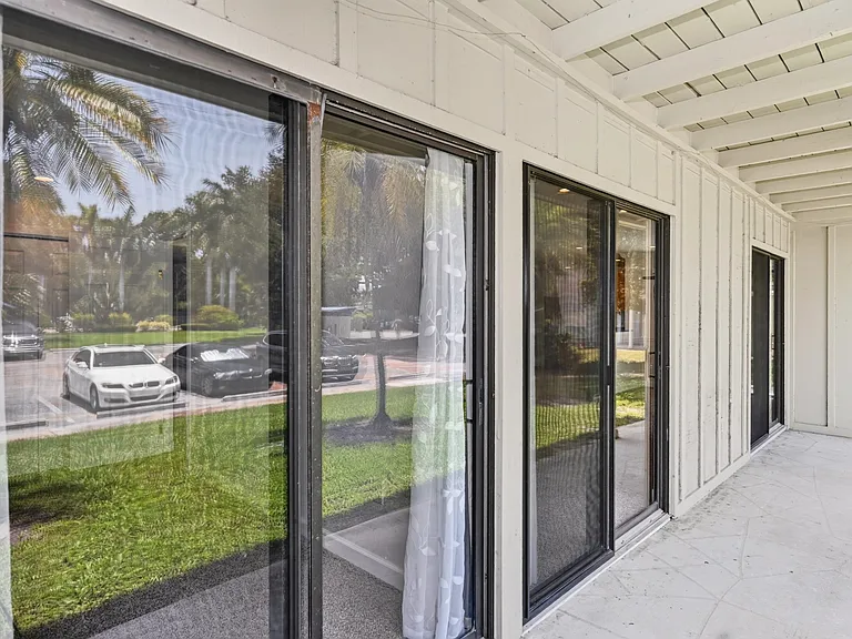 2220 Bahia Vista St #G4 — Photo 19