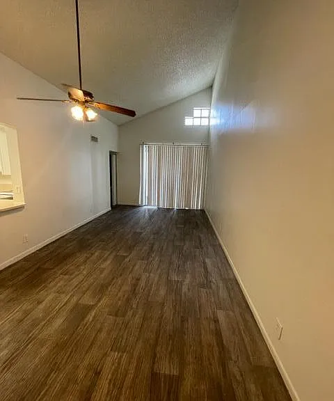 211 Lake Pointe Dr #207 — Photo 6