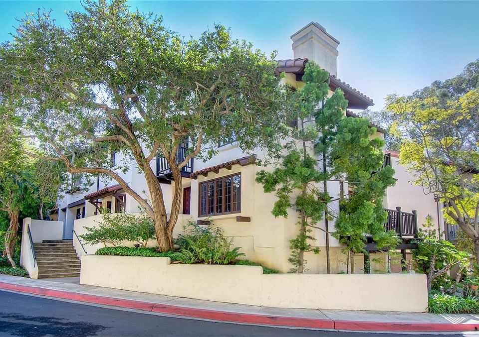 1st image of 8654 Villa La Jolla Dr