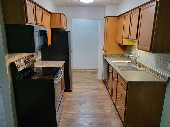 4th image of 4575 80th Street Cir W #235