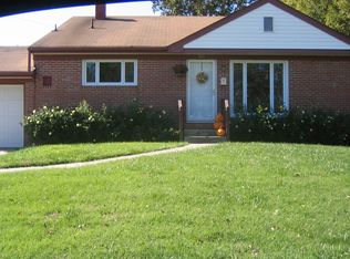 405 Hopkins Rd, Virginia Beach, VA 23452