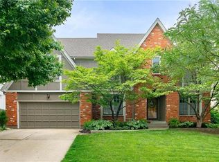 12116 Perry St, Overland Park, KS 66213