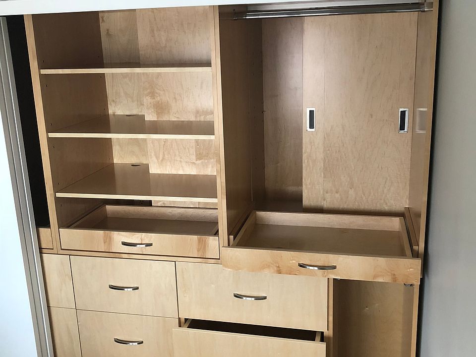 Closet w/Hidden Storaga