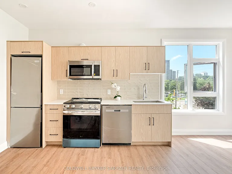 10 McArthur Ave #301 — Photo 6