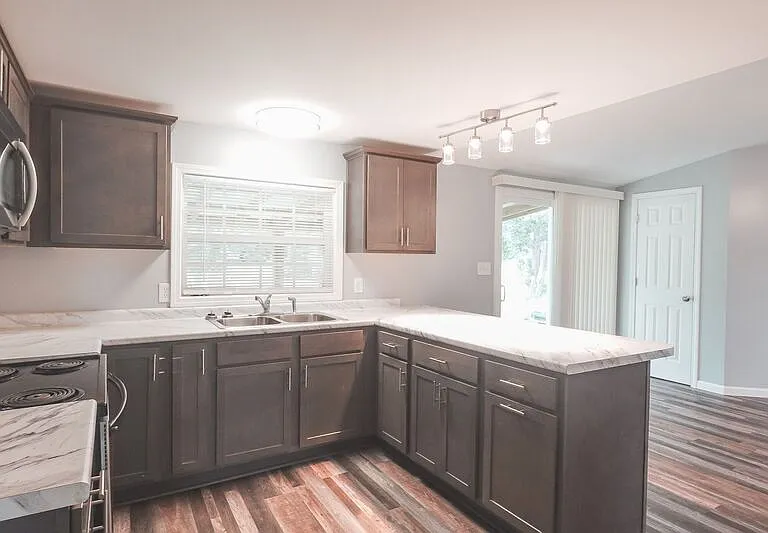 55 Peachtree Dr — Photo 10