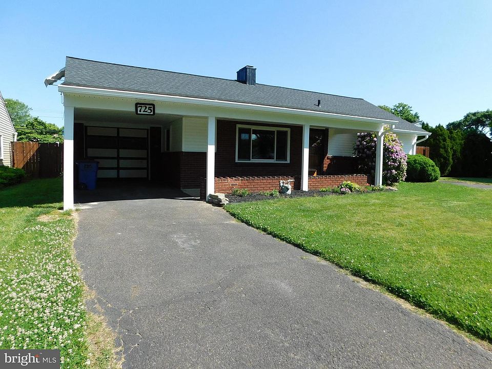1st image of 725 Trenton Rd
