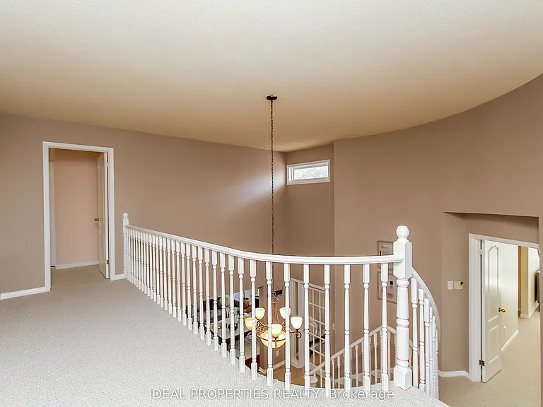39 Huntings End Ave — Photo 29