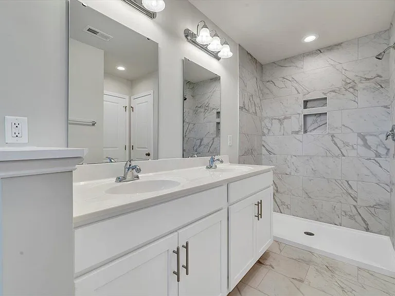 3711 Crescent Ridge Dr SW — Photo 13