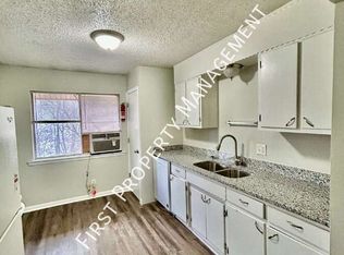 205 Valley View Ave #8, Chattanooga, TN 37415