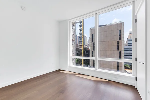 Rented by Oxford Property Group | media 19