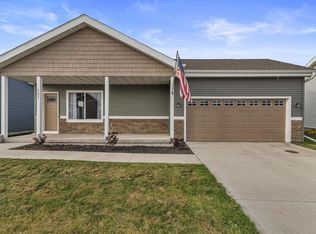 6657 Uecker Dr, Deforest, WI 53532