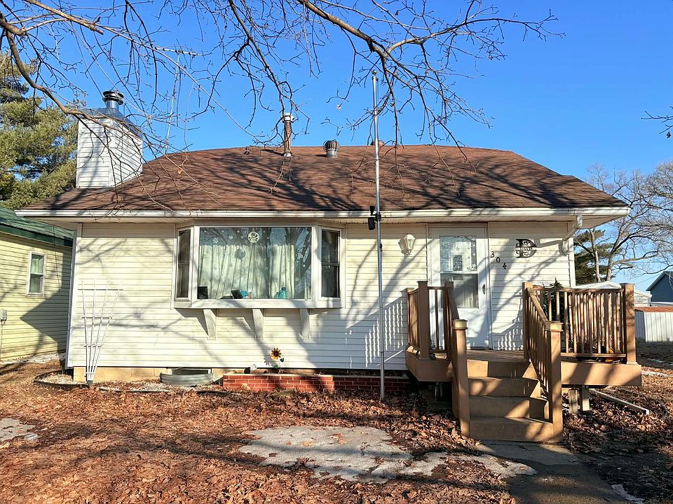 1st image of 304 Lincoln St