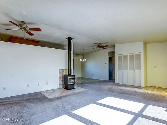 5th image of 4184 N Kearny Dr