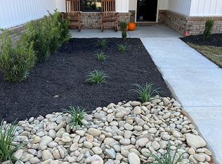 438 Oxford Rd, Lexington, SC 29072