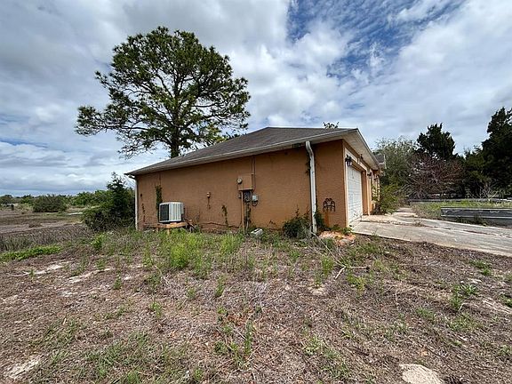 4th image of 8221 Normandy Dr