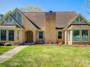 7902 Litchfield Ln, Spring, TX 77379