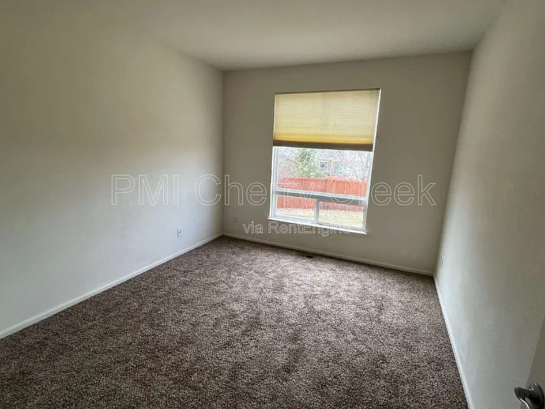 2115 Selenite Ct — Photo 8
