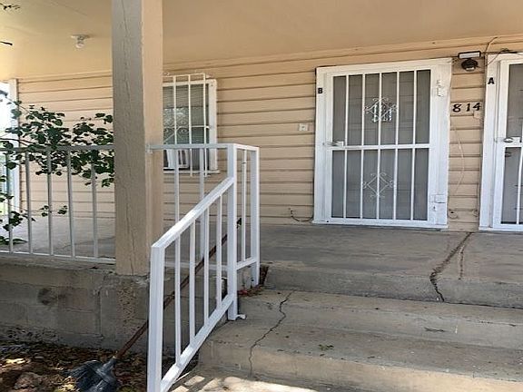 2nd image of 814 San Enrique Ave