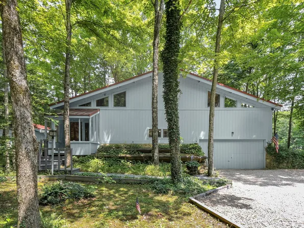 10365 National Rd, Thornville, OH 43076