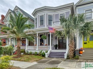 115 E 36th St, Savannah, GA 31401